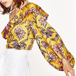Zara yellow floral long sleeve one shoulder bodysuit, pink design